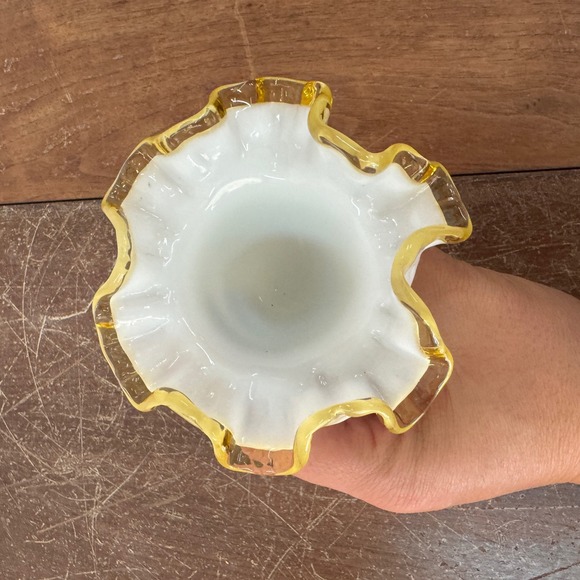 Fenton Yellow Crest Art Glass Vase Ruffled Top Pedestal Base Milk Glass - Picture 5 of 7